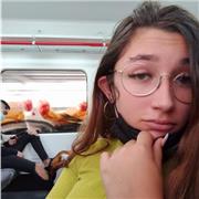 Terminando batxillerato
Eso
Estudiante de artes escénicas